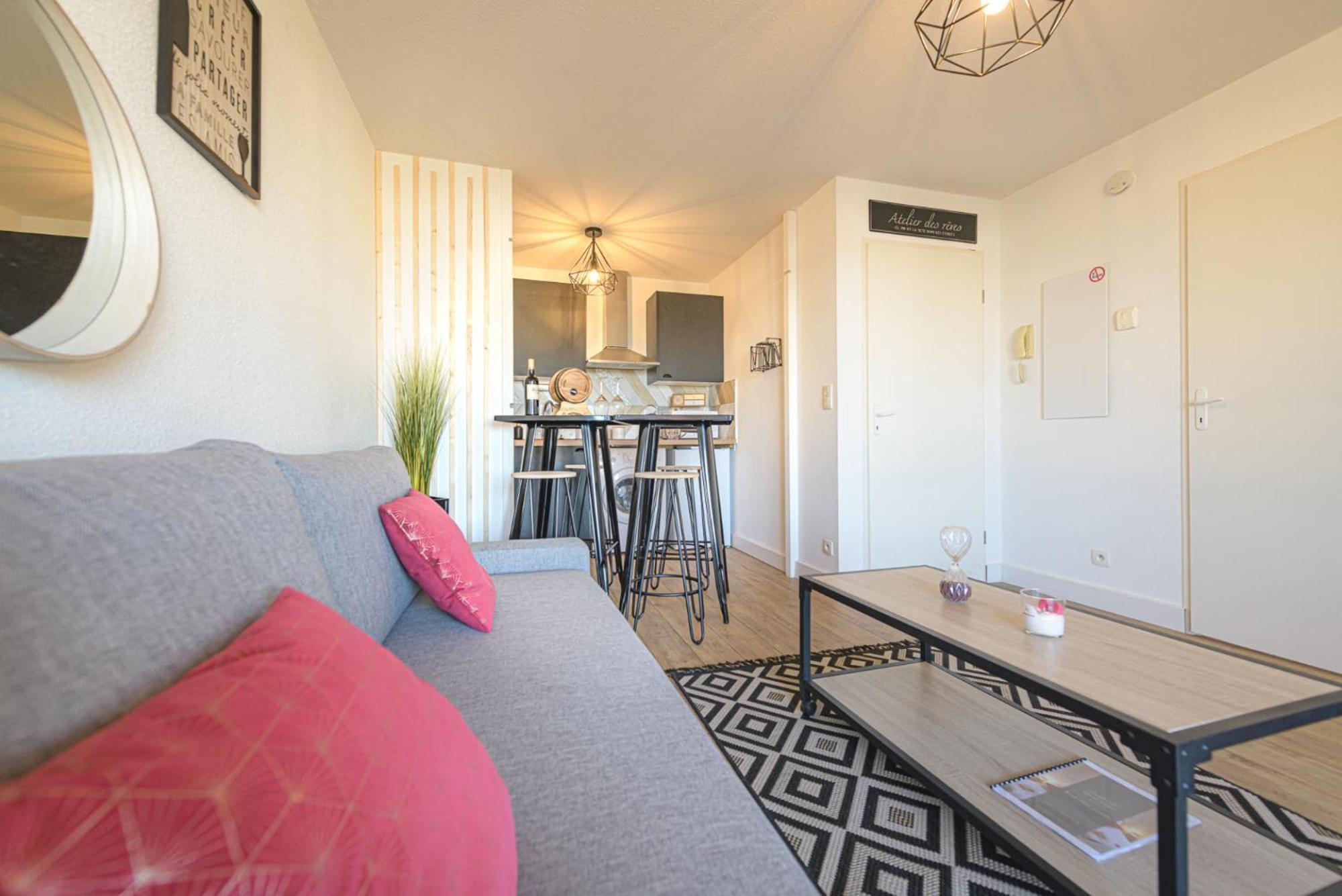 Magnifique Appartement T2 Renove Aux Vendanges Гаяк Стая снимка